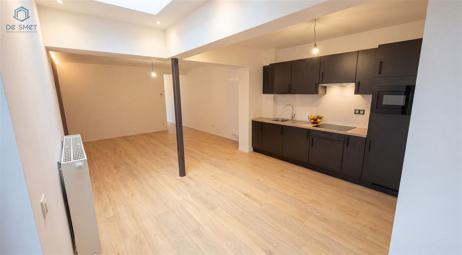 Immeuble de bureaux - photo 1
