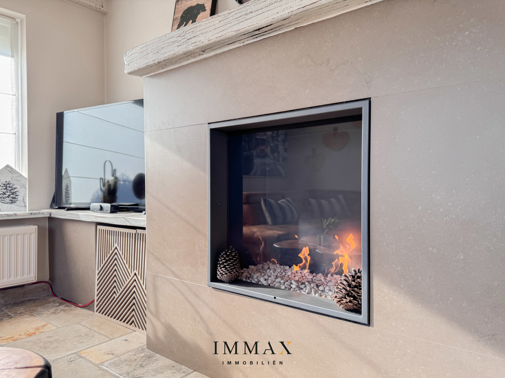 Halfopen ééngezinswoning gelegen in rustige buurt - foto 4