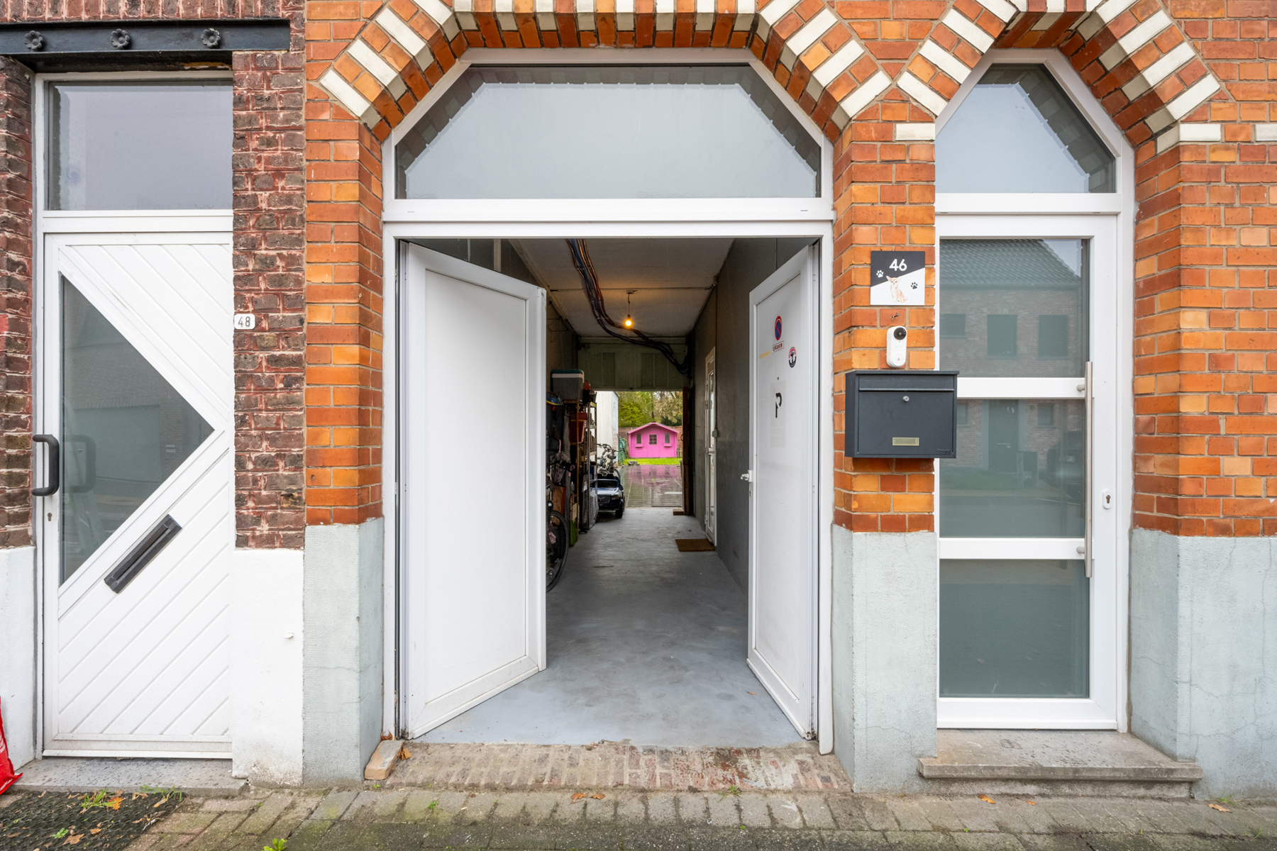 Instapklare woning met 5 slaapkamers en tuin op topligging - foto 2