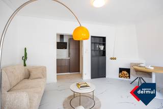 Stijlvol gerenoveerd appartement met zeezicht te Oostende, instapklaar en ideaal als investering of vakantieverblijf! Ontdek dit volledig...