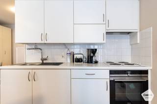 Vlakbij de bruisende winkelstraat en de Zeedijk van Nieuwpoort-Bad ligt de toonaangevende residentie Apollo.Op de eerste verdieping vinden we deze...