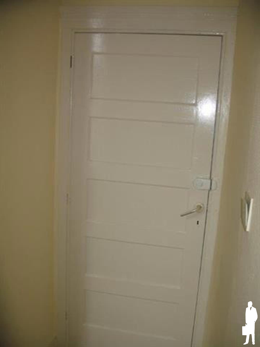 Volledig verhuurd opbrengsteigendom met 12 appartementen vergund, conform en uitstekend rendement - foto 5