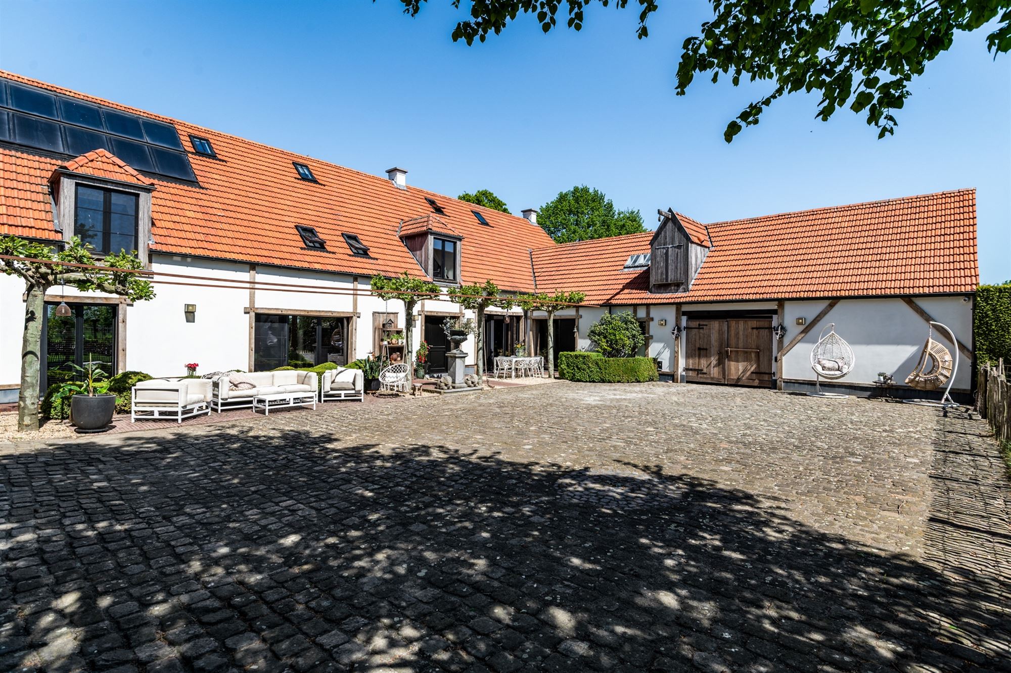 Gerenoveerde hoeve met inpandig zwembad, wellness en golf course - foto 1