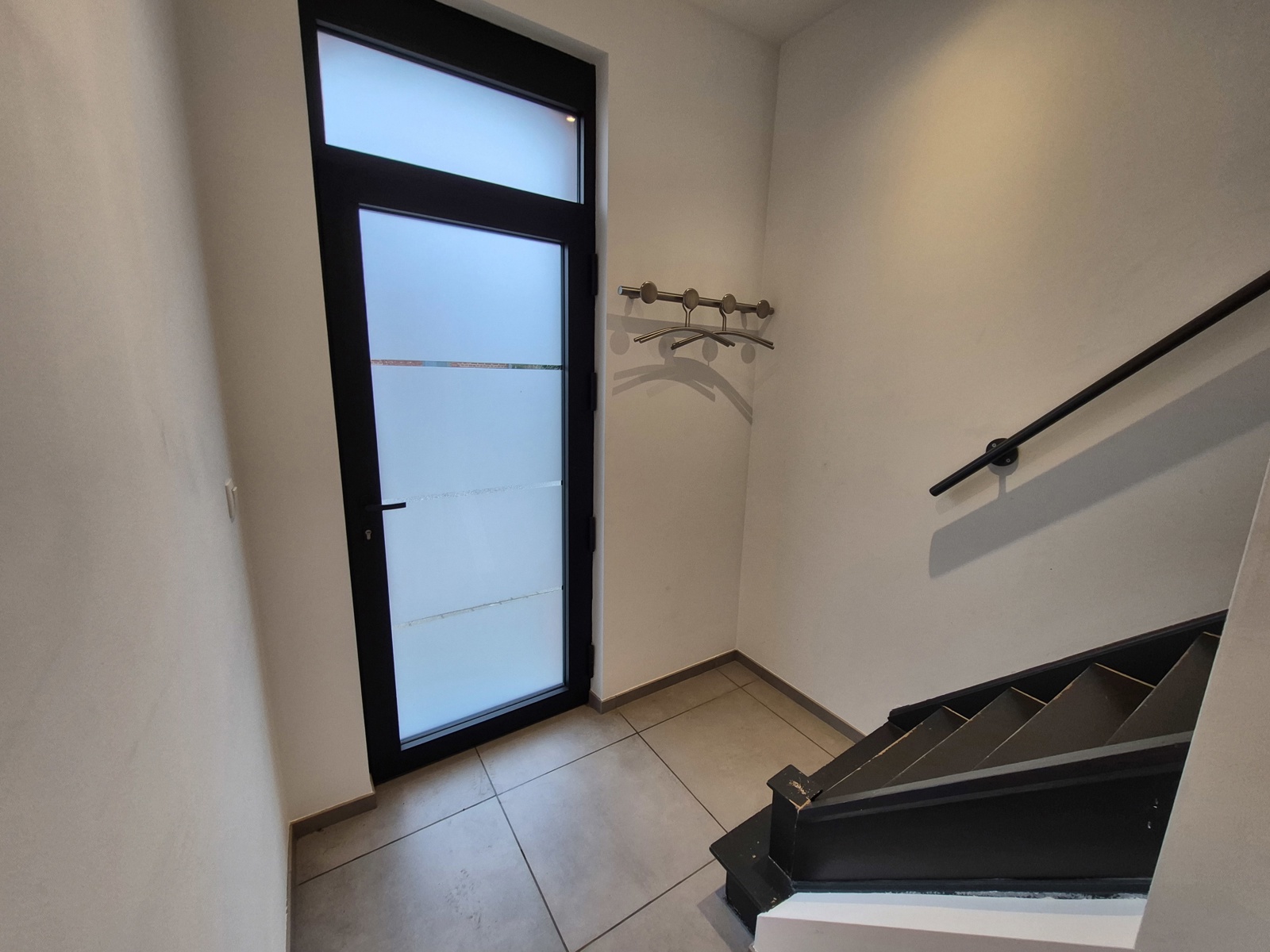 Half vrijstaande woning met drie slaapkamers - foto 2