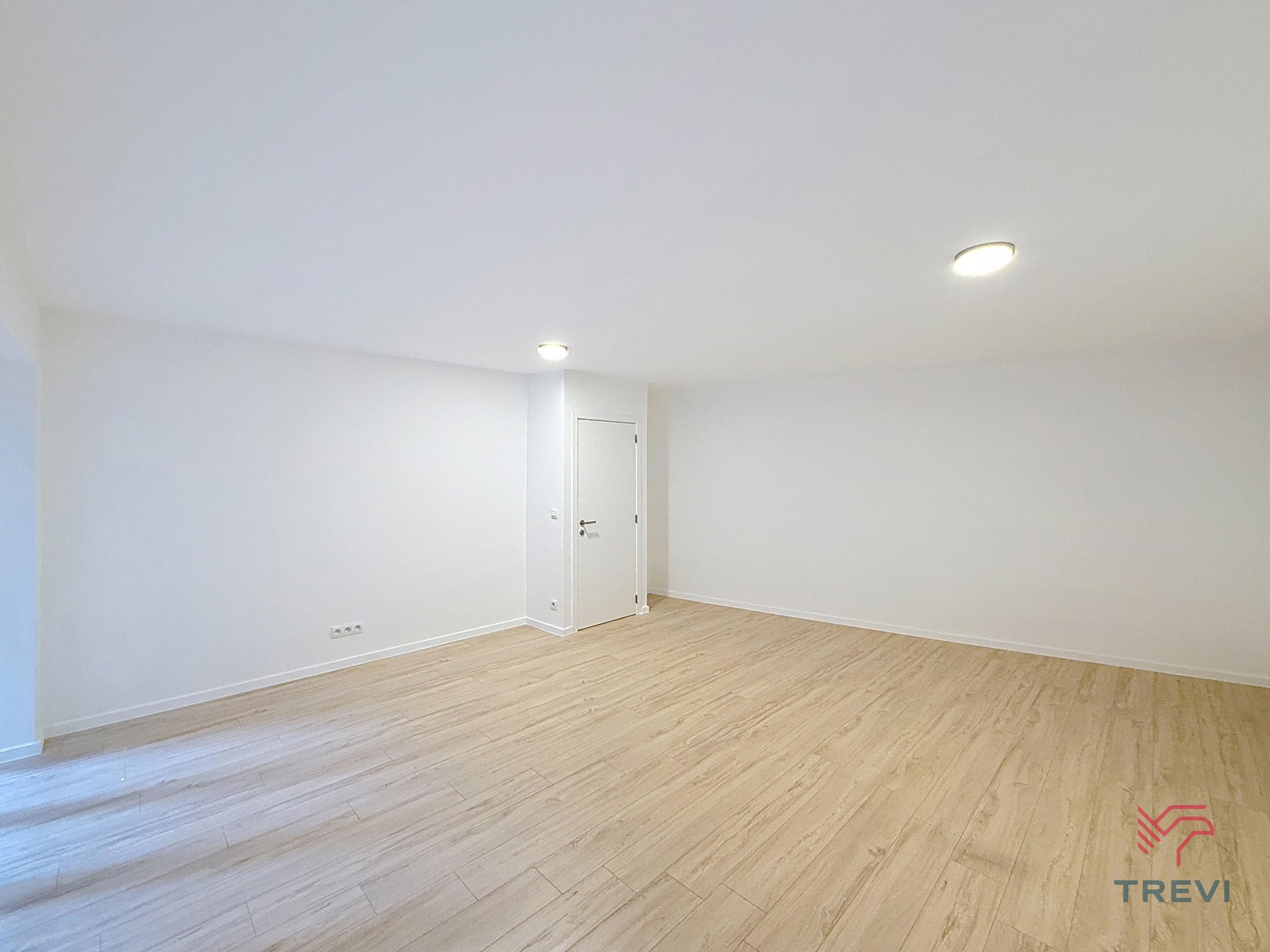 Gerenoveerde studio in hartje Brussel! - foto 4