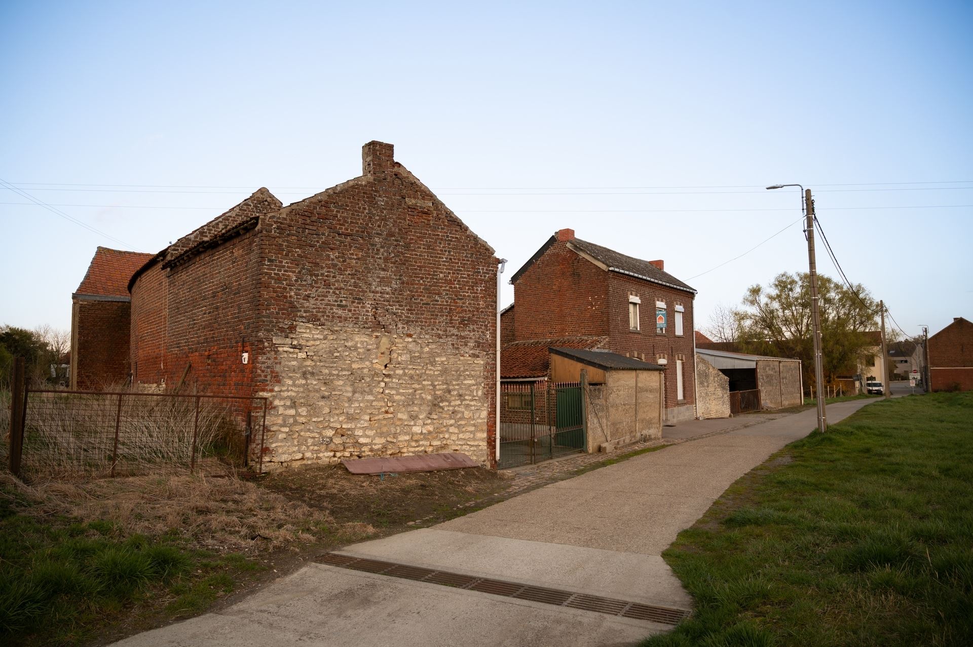 Volledig te renoveren boerderij/woning - foto 2