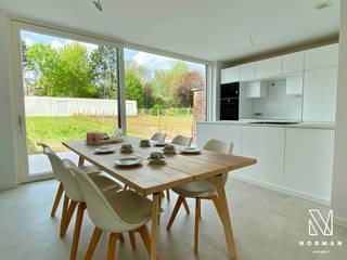 Welkom in deze gezellige BEN-nieuwbouwwoning in Bavikhove!We komen deze eigentijdse, strak-landelijk ingerichte woning binnen via de ruime inkomhall...