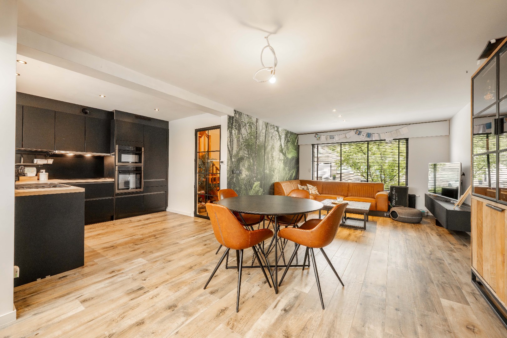 GERENOVEERDE (2021) HALF OPEN BEBOUWING OP 417 m² - foto 5