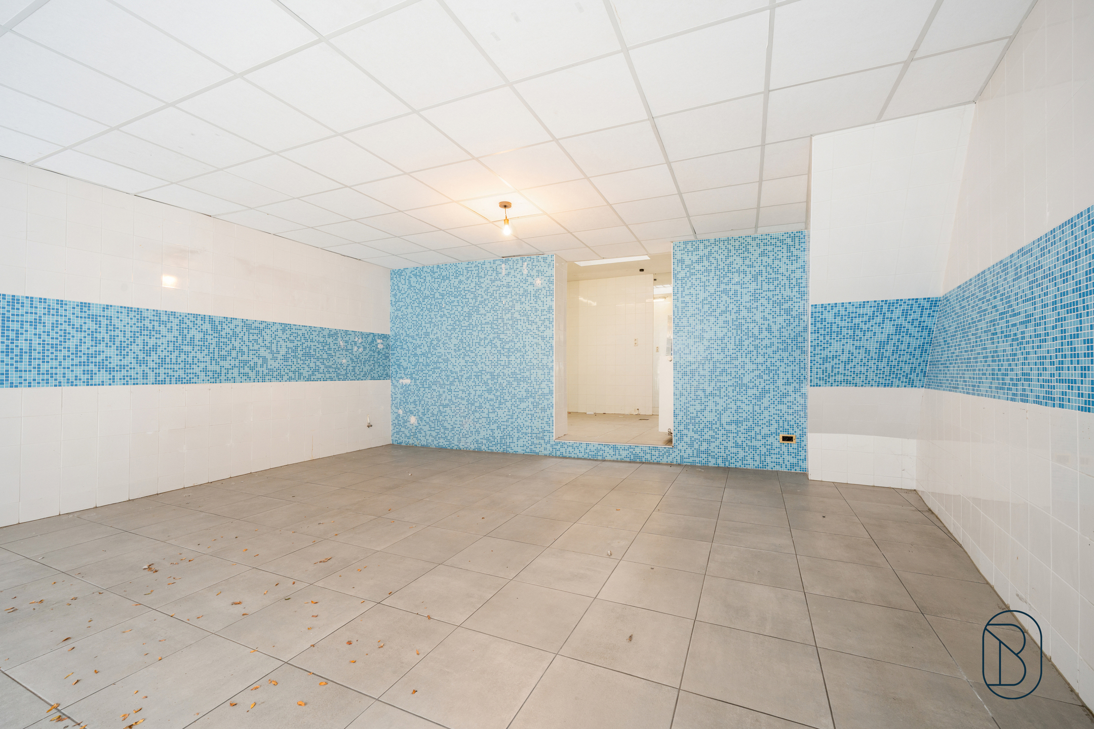 Commercieel gelegen HANDELSPAND met woonstmogelijkheid.  - foto 4