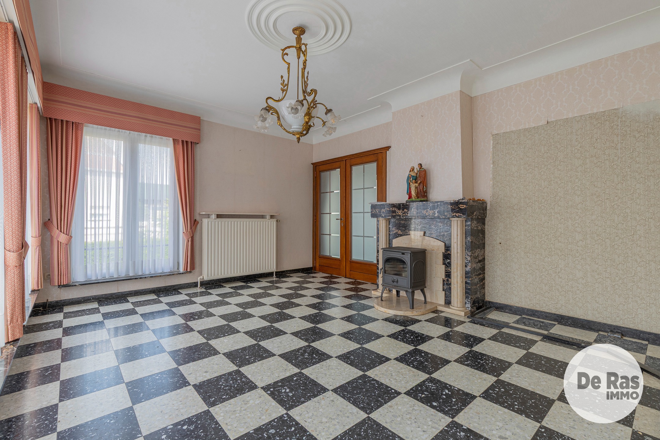ERONDEGEM - Solide, te renoveren woning met 3 kamers - foto 5