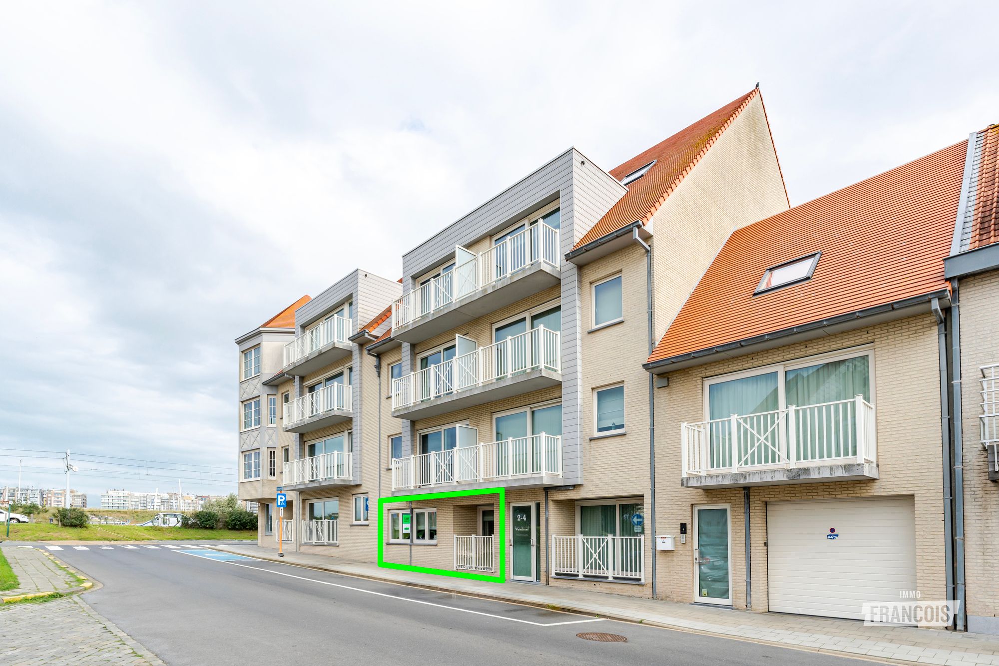 Instapklaar gelijkvloers appartement met terras aan de jachthaven in Blankenberge - foto 2
