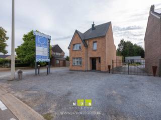 WONING MET WERKPLAATS/TOONZAAL EN NAASTLIGGENDE (BOUW)GROND MET EEN TOTALE OPPERVLAKTE VAN 23A29CA TE DILSEN.TROEVEN- Diverse vernieuwingen: keuken,...