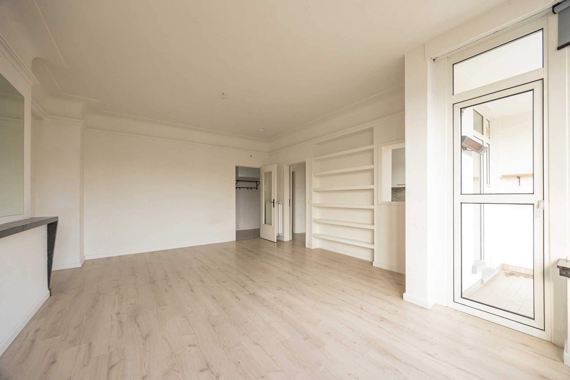 Licht en ruim 2-slaapkamer appartement op topligging - foto 4