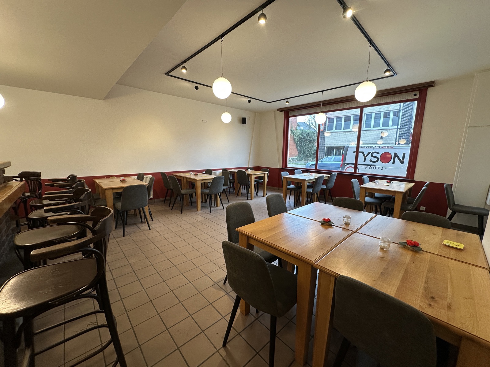 Uit te baten polyvalente ruimtes in centrum Balen!  - foto 3