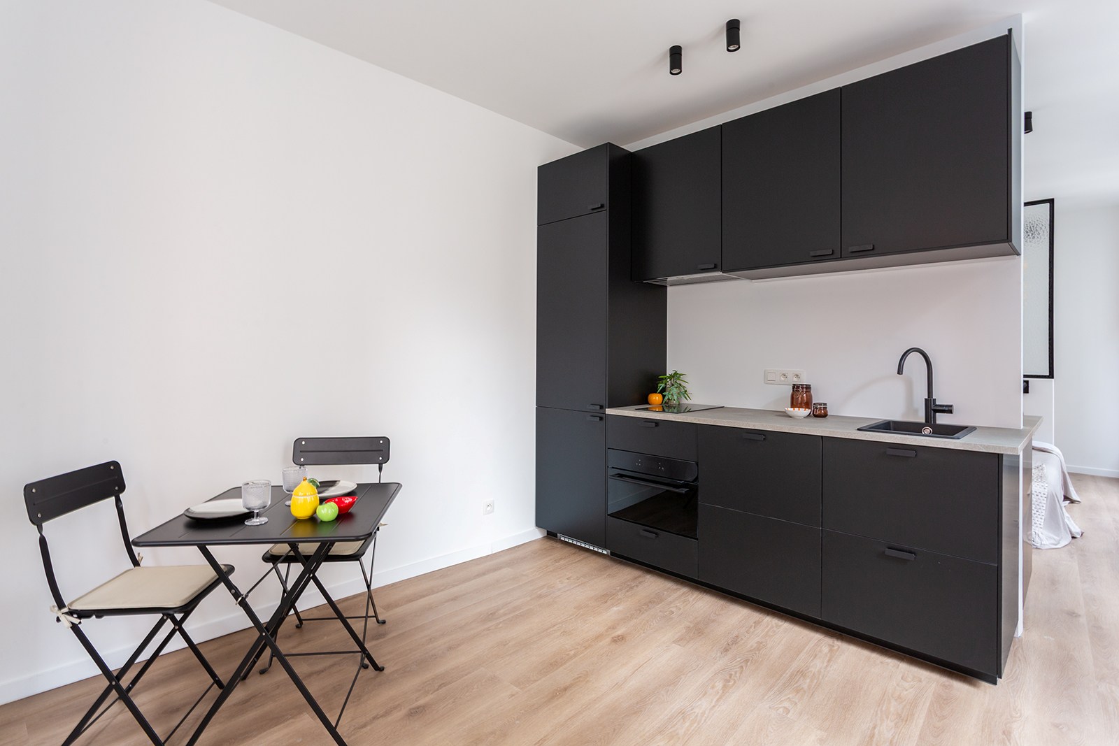 Totaal gerenoveerd opbrengsteigendom van 4 studio’s - foto 4