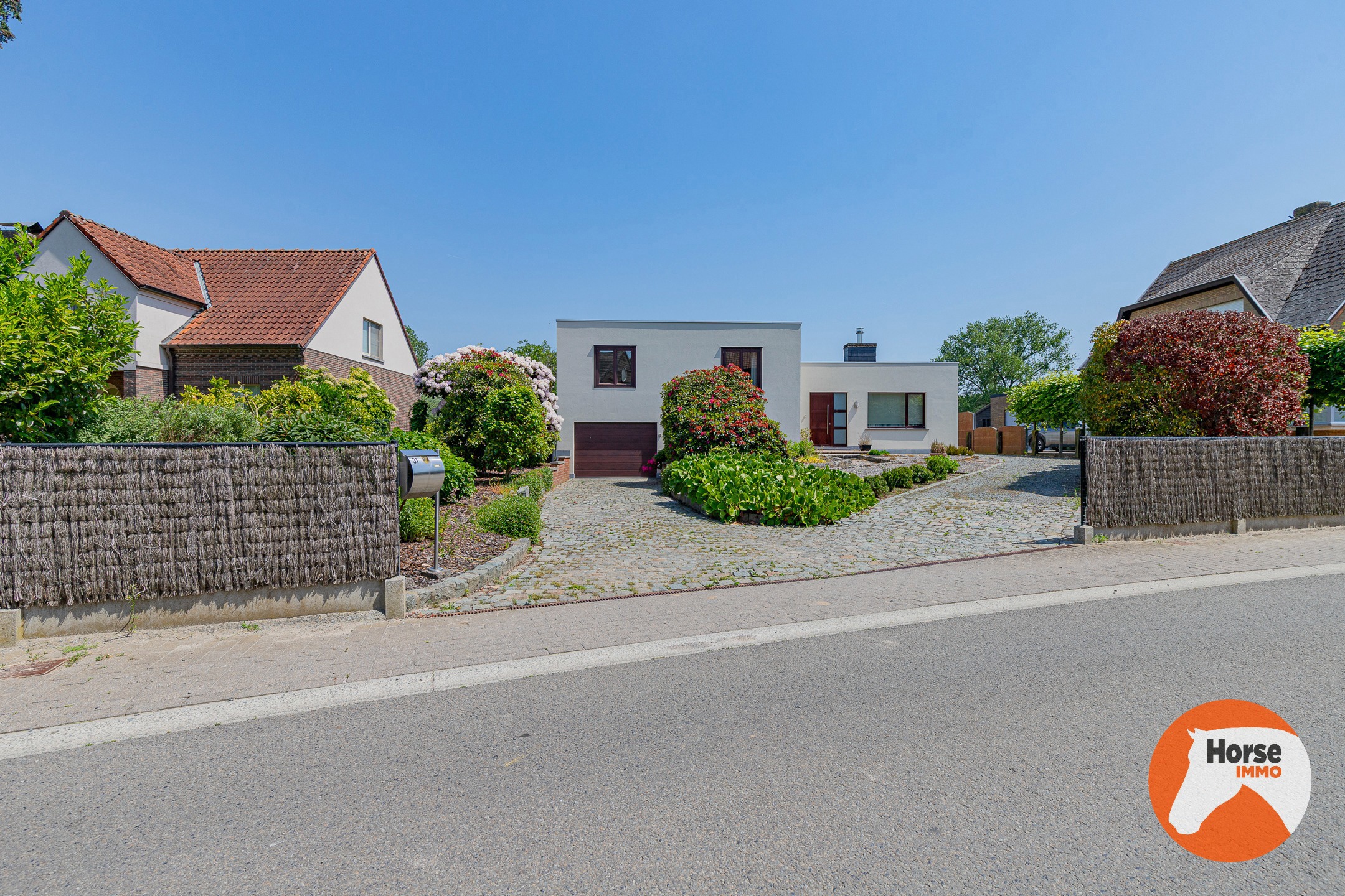 HILLEGEM -Architectenwoning met 3 slp/garage en weide op 48a - foto 5