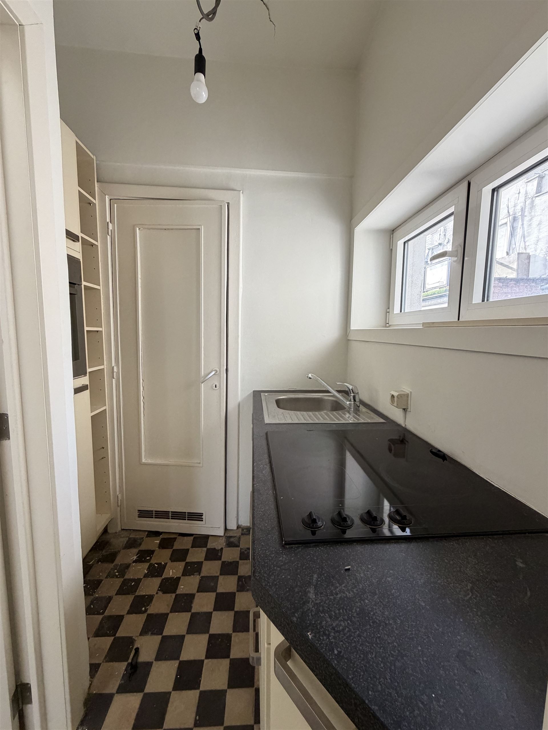 Flat/studio te huur € 850 + € 100 vaste kosten - foto 5