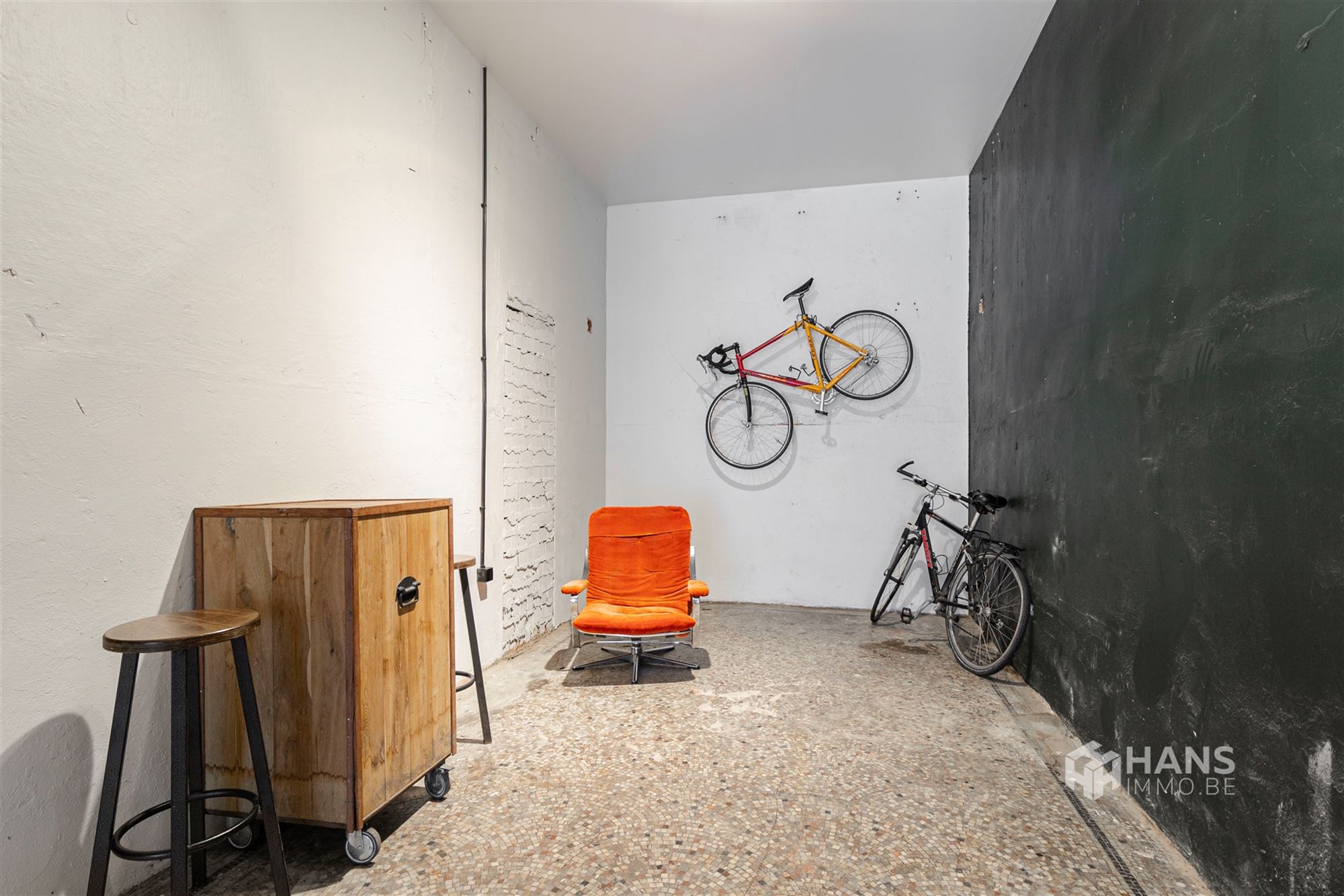Ruime garage met berging (90m²) in Antwerpen (2060) - foto 4