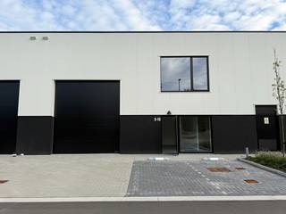 Commercial for rent in Schoten