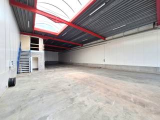 Commercial à louer à Bredene