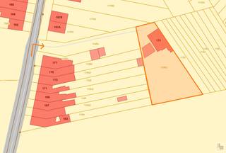 Bezoek na afspraak met IMMOBOSS per e-mail: ronse@immoboss.be Op een tweede bouwlijn (niet gelegen langs de openbare weg) kan u deze toffe eigendom...