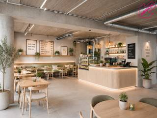 Gelijkvloerse commerciële ruimte van +/- 138 m², gelegen in kantoorgebouw INFÍNITI te Berchem. Het gebouw bevindt zich op een strategische locatie vlak bij Station Antwerpen-Berchem. Dankzij de prominente hoekligging en grote raampartijen geniet de ruimte van veel natuurlijke lichtinval en uitstekende zichtbaarheid. De combinatie van een sterke commerciële uitstraling, goede bereikbaarheid en centrale ligging maakt dit een aantrekkelijke locatie voor diverse commerciële invullingen. Ook horecagelegenheden zijn toegestaan. Bovendien kan er een extra stockruimte van +/- 19m² bijgehuurd worden. <br /><br />EPC: X