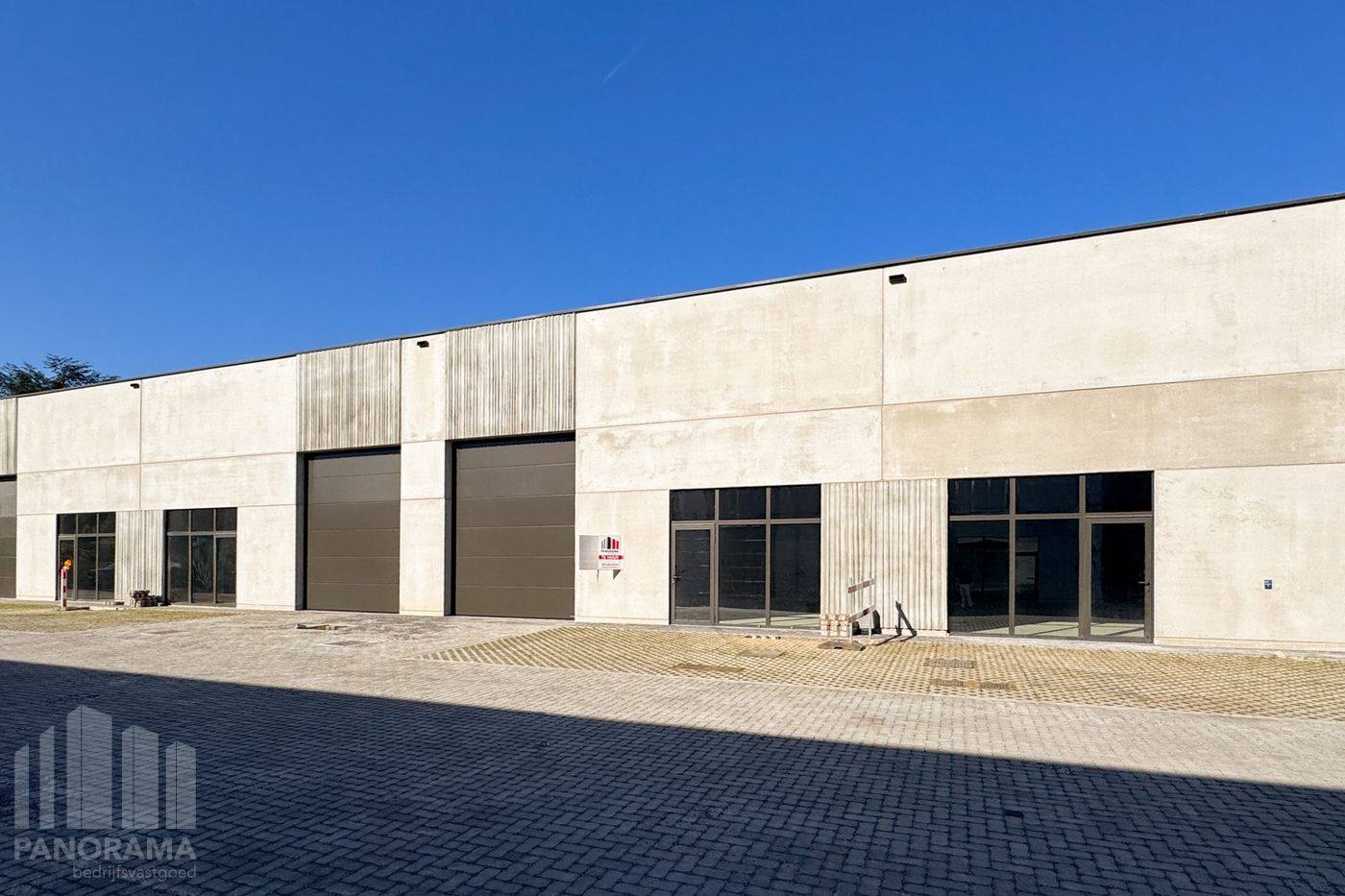 480 m² nieuwbouw KMO-unit langs Brusselbaan te huur - foto 1