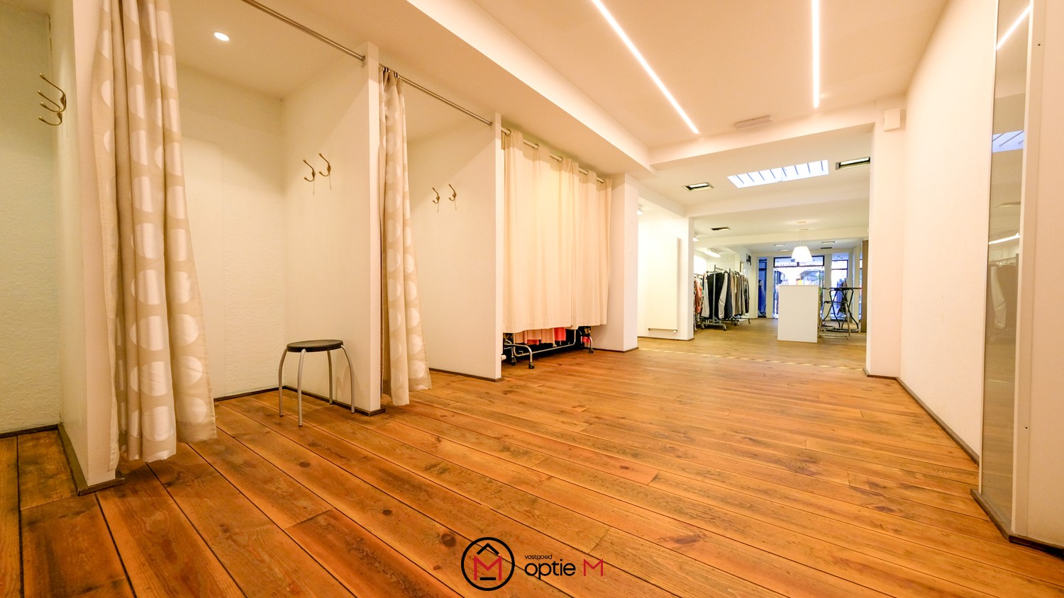 Commercial à vendre à Bilzen - photo 4