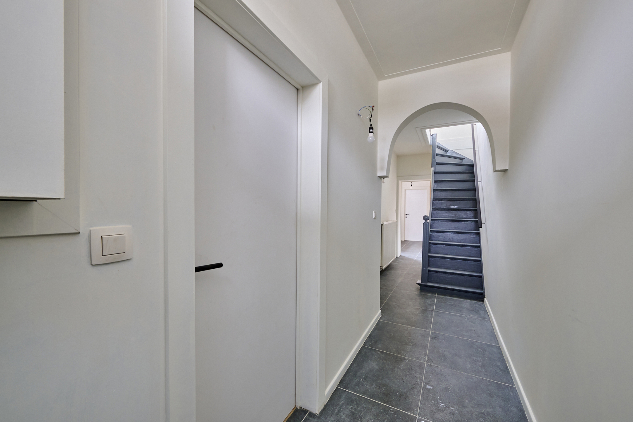 RUIME GERENOVEERDE WONING  - foto 5