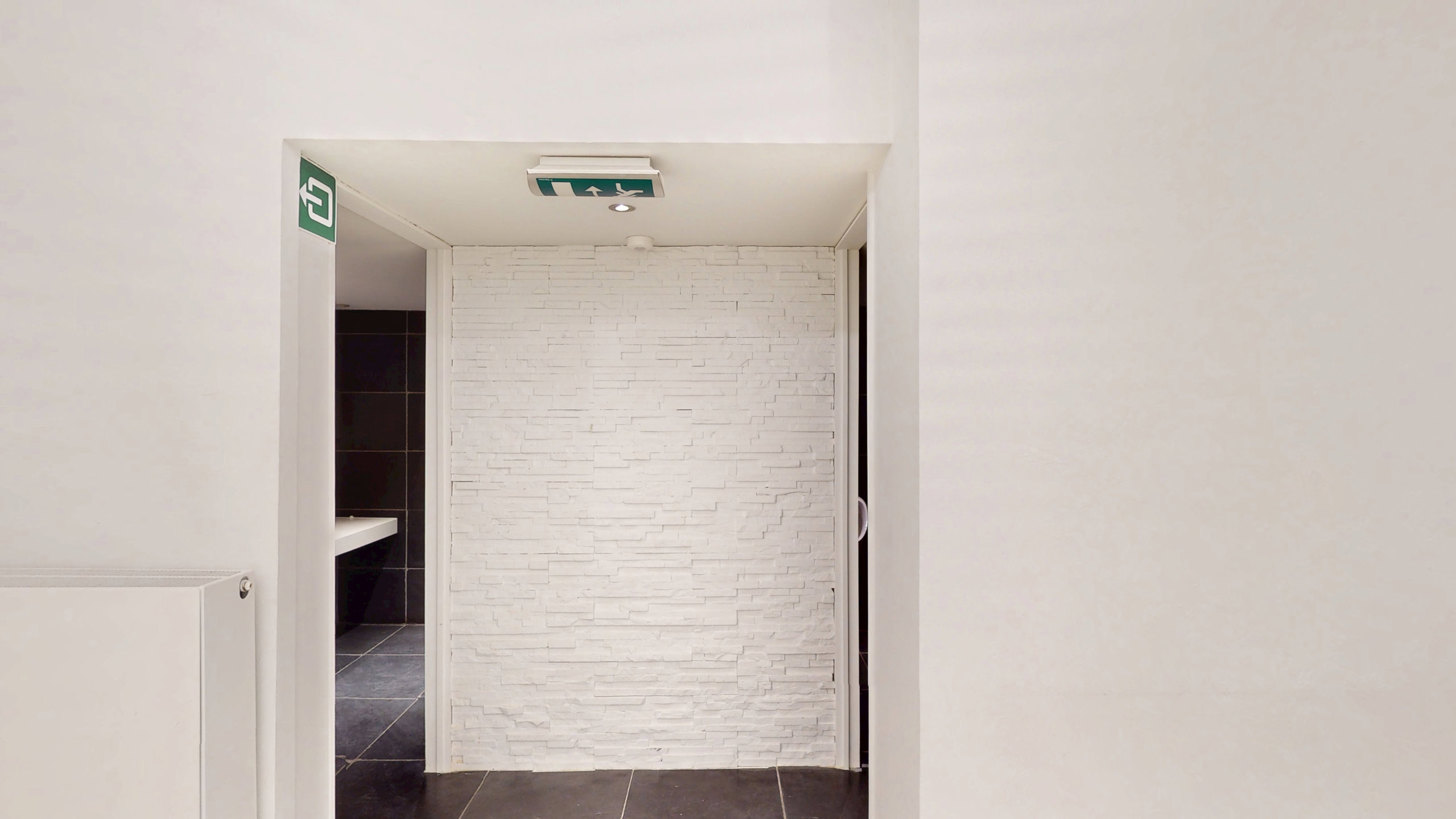 Commercial for rent in Antwerp - photo 4