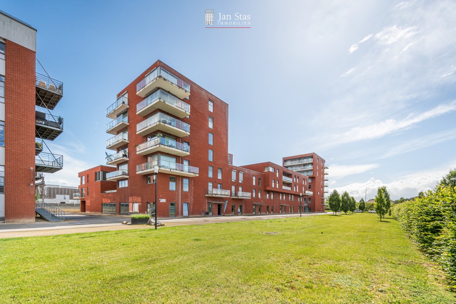 Modern en energiezuinig(A-label) appartement met 2 slaapkamers, een terras, een autostaanplaats en een kelder te Herent! - foto 1