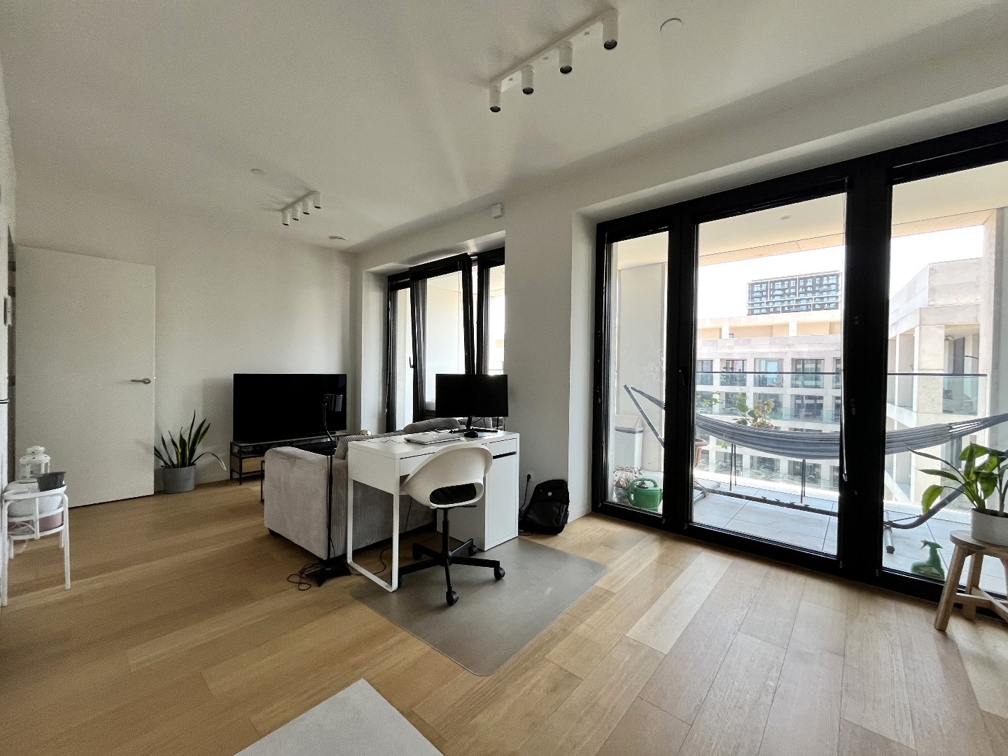 1 slpk appartement met riant terras te Antwerpen Zuid - foto 4