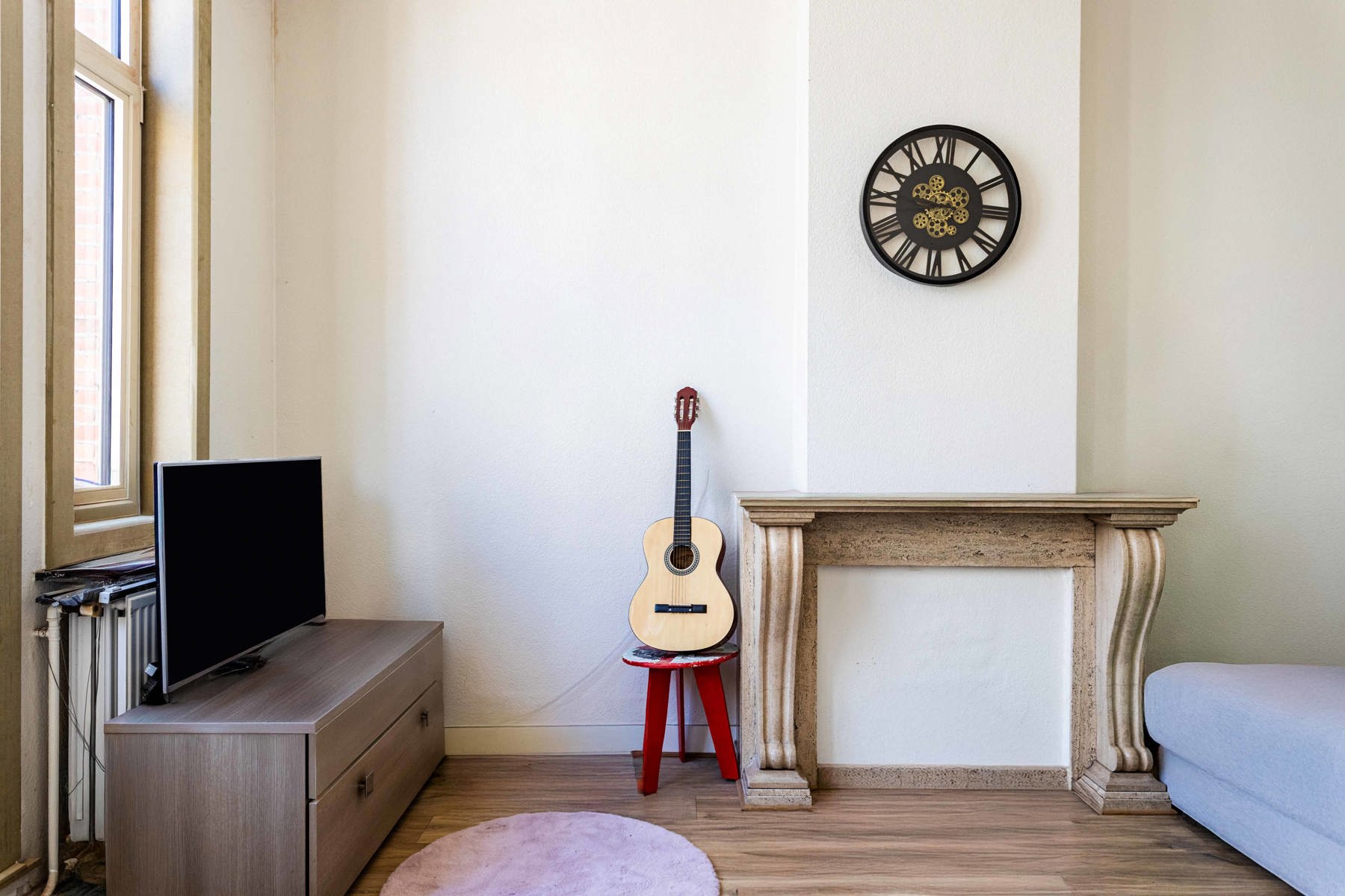 Te huur: volledig gerenoveerde studio te Aalst!  - foto 5