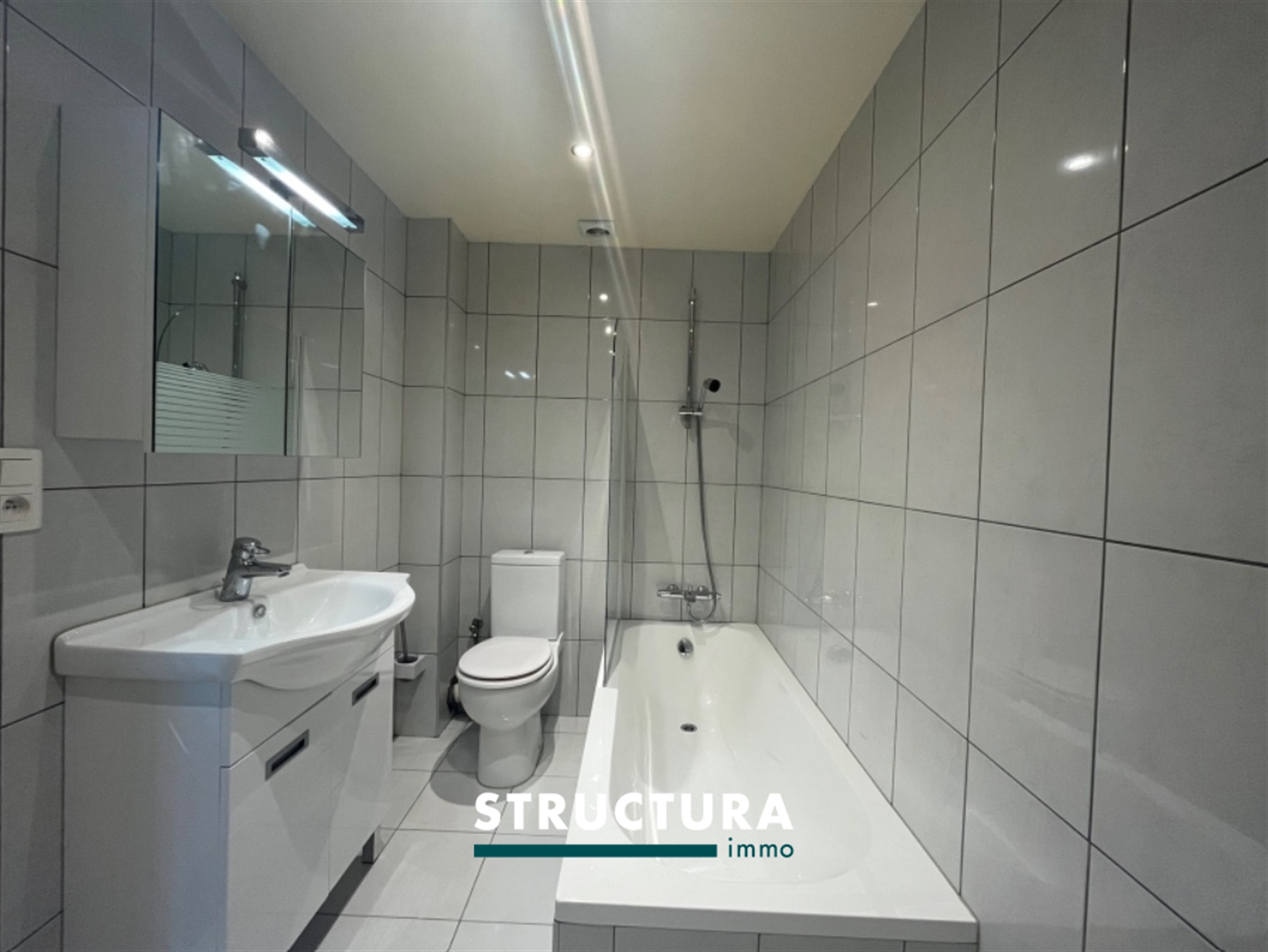 studio avec une chambre  - photo 4