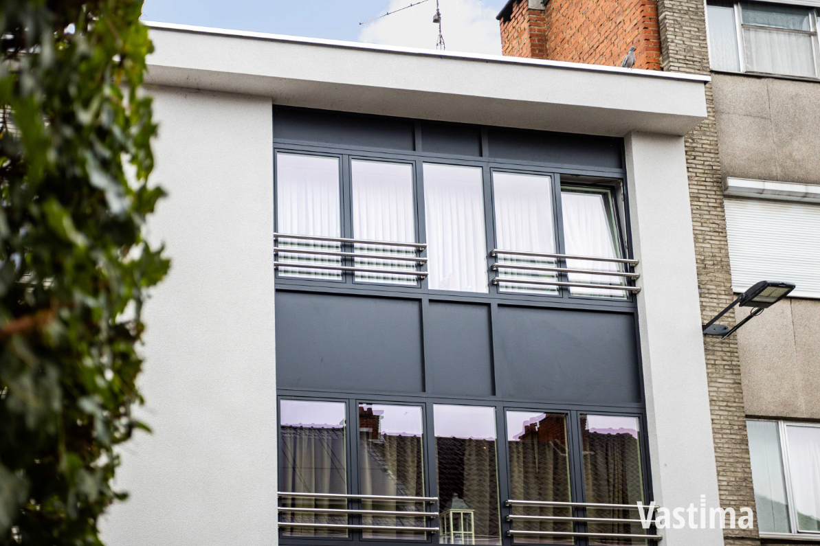 Vergunde opbrengsteigendom met 3 verhuurde appartementen - photo 4