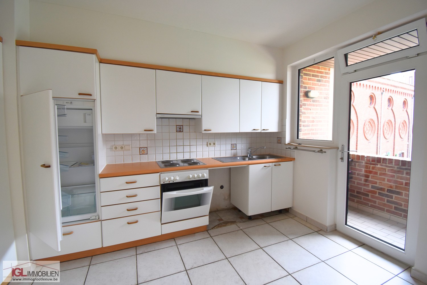 Appartement de 3 chambres avec 2 salles de bain à louer! - photo 3