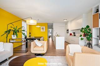  Appartement moderne à Berlaar avec des finitions élégantes Situé dans le quartier calme de Berlaar, cet appartement de 98 m² offre une combinaison...