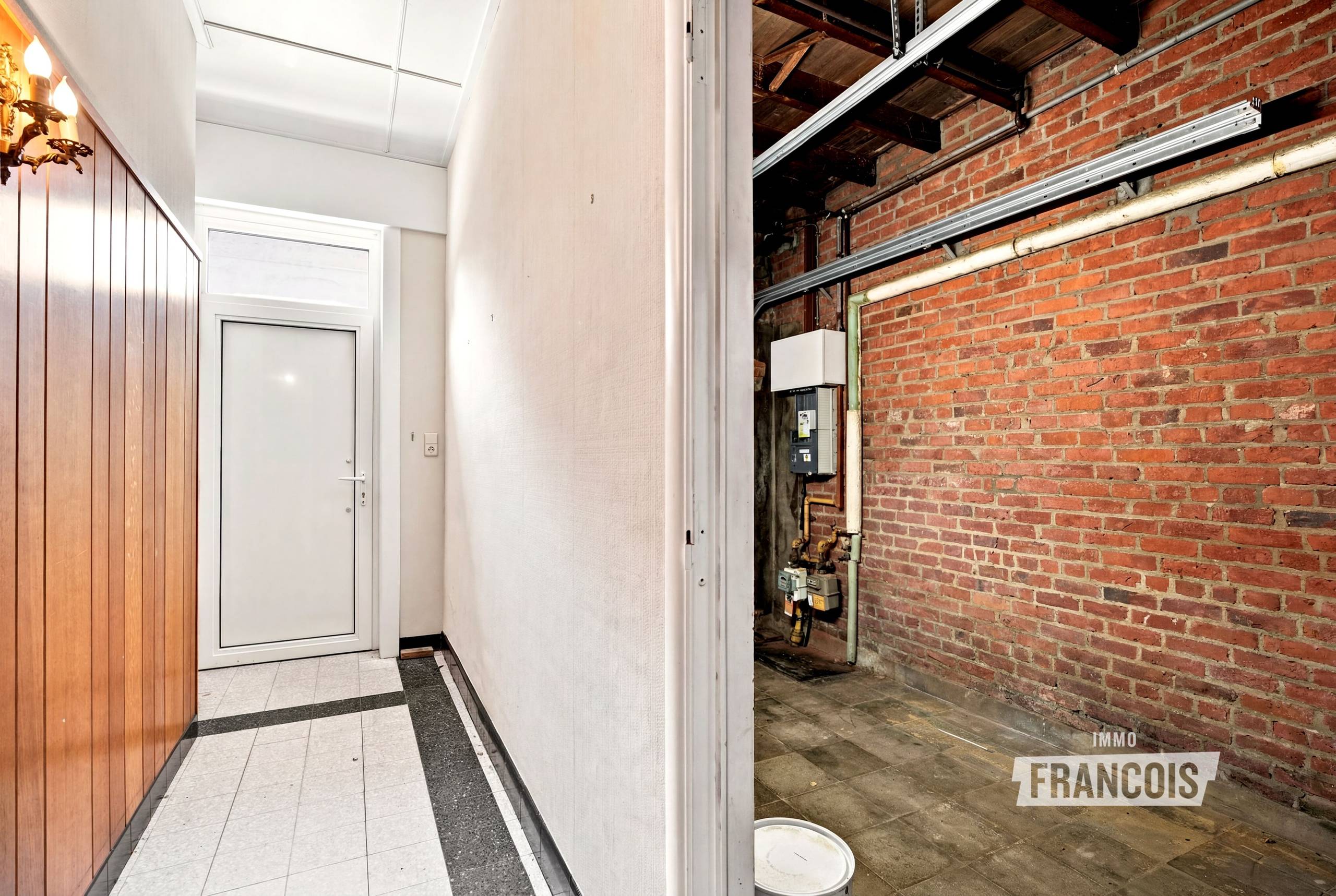 Te renoveren halfopen woonst te Poperinge - foto 4