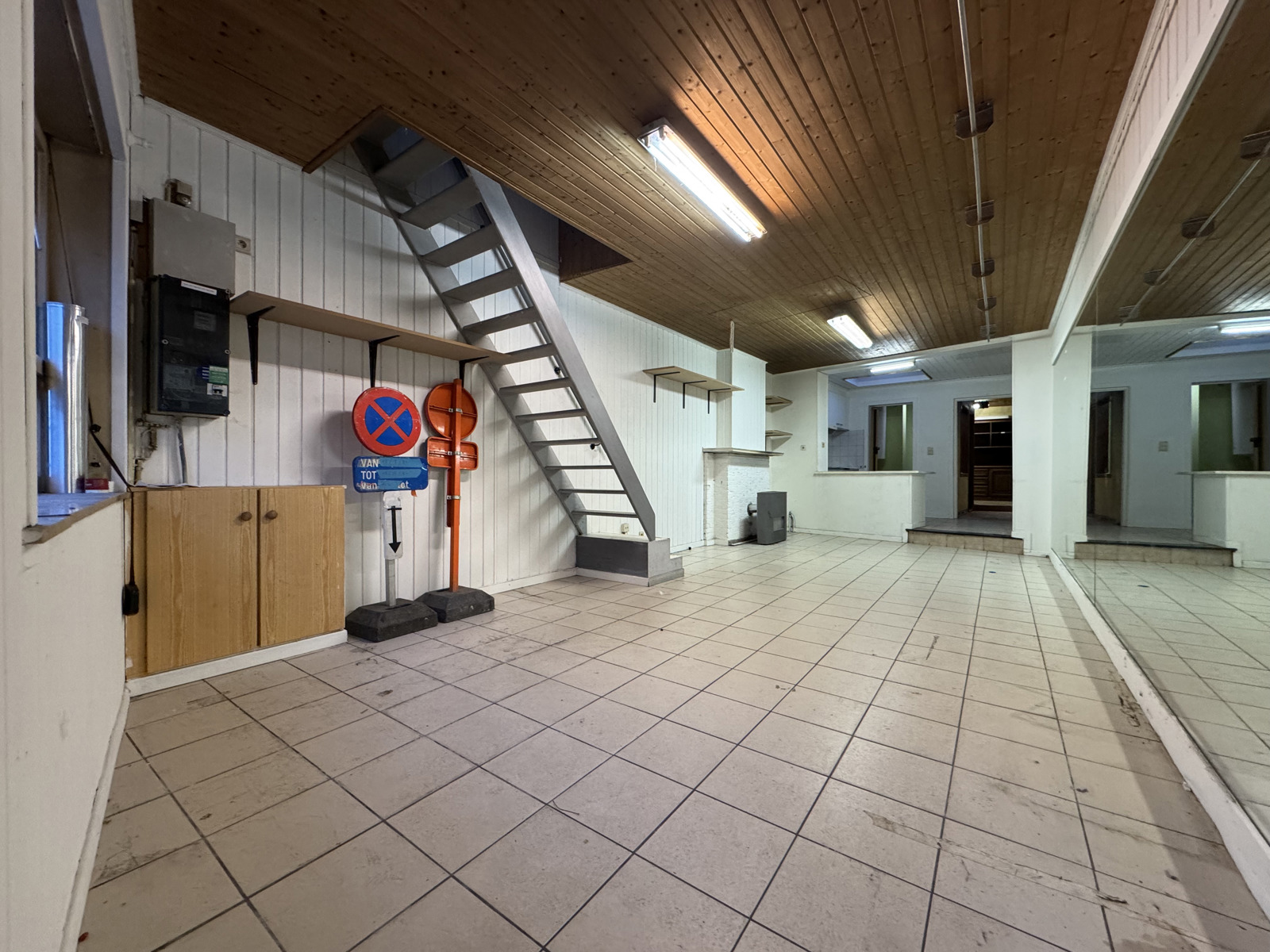 Te koop: te renoveren rijwoning in centrum Aalst - foto 4