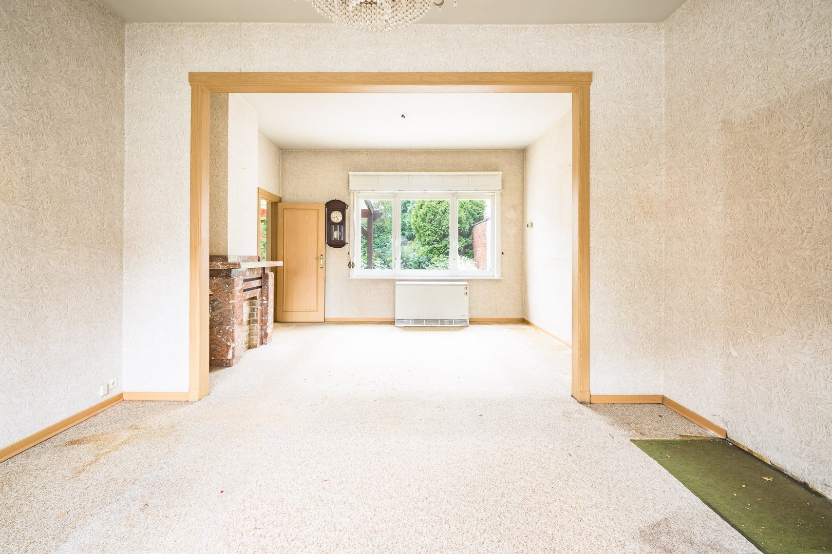 🏡 Charmante te renoveren woning met tuin in het historisch centrum van Merksem - foto 4