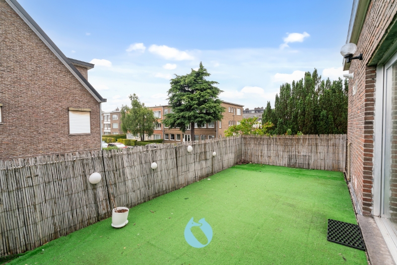 Ruim appartement met 2 slpks, groot terras en garage - foto 4