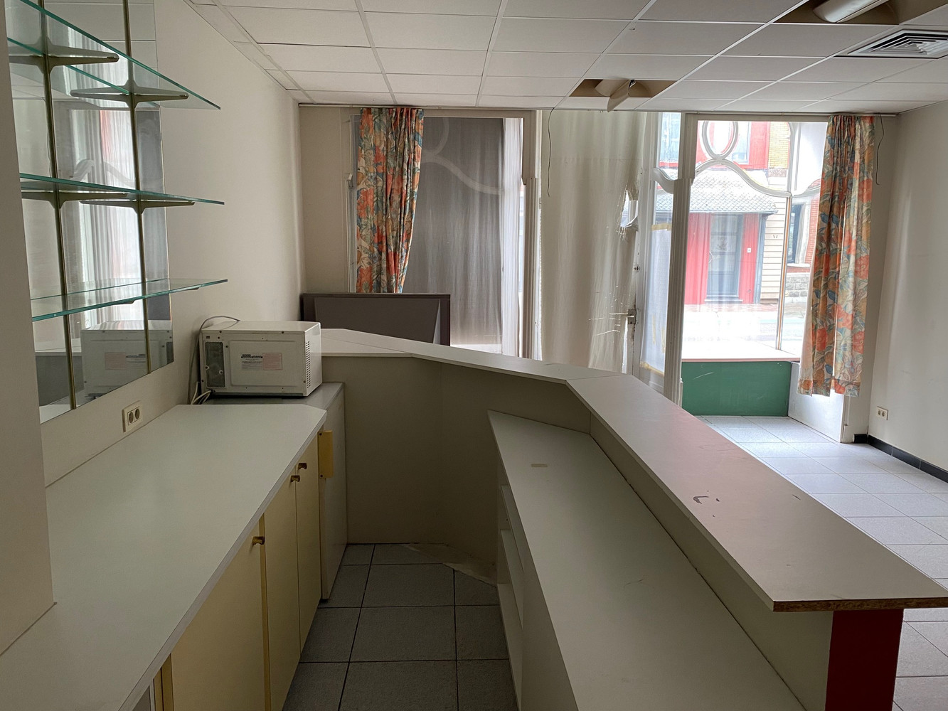 Karaktervol wonen met een rijke historie in hartje Menen. - foto 4