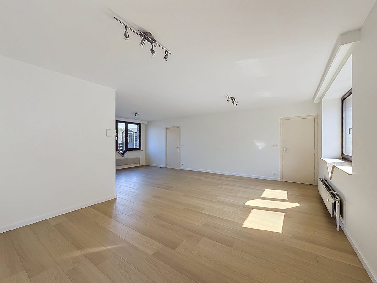 4 bedroom apartment for rent in Veurne - photo 5