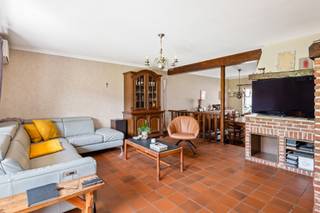 Instapklare rijwoning in rustige woonwijk nabij park en De Schorre – BoomIn een rustige en kindvriendelijke woonwijk te Boom bevindt zich deze...