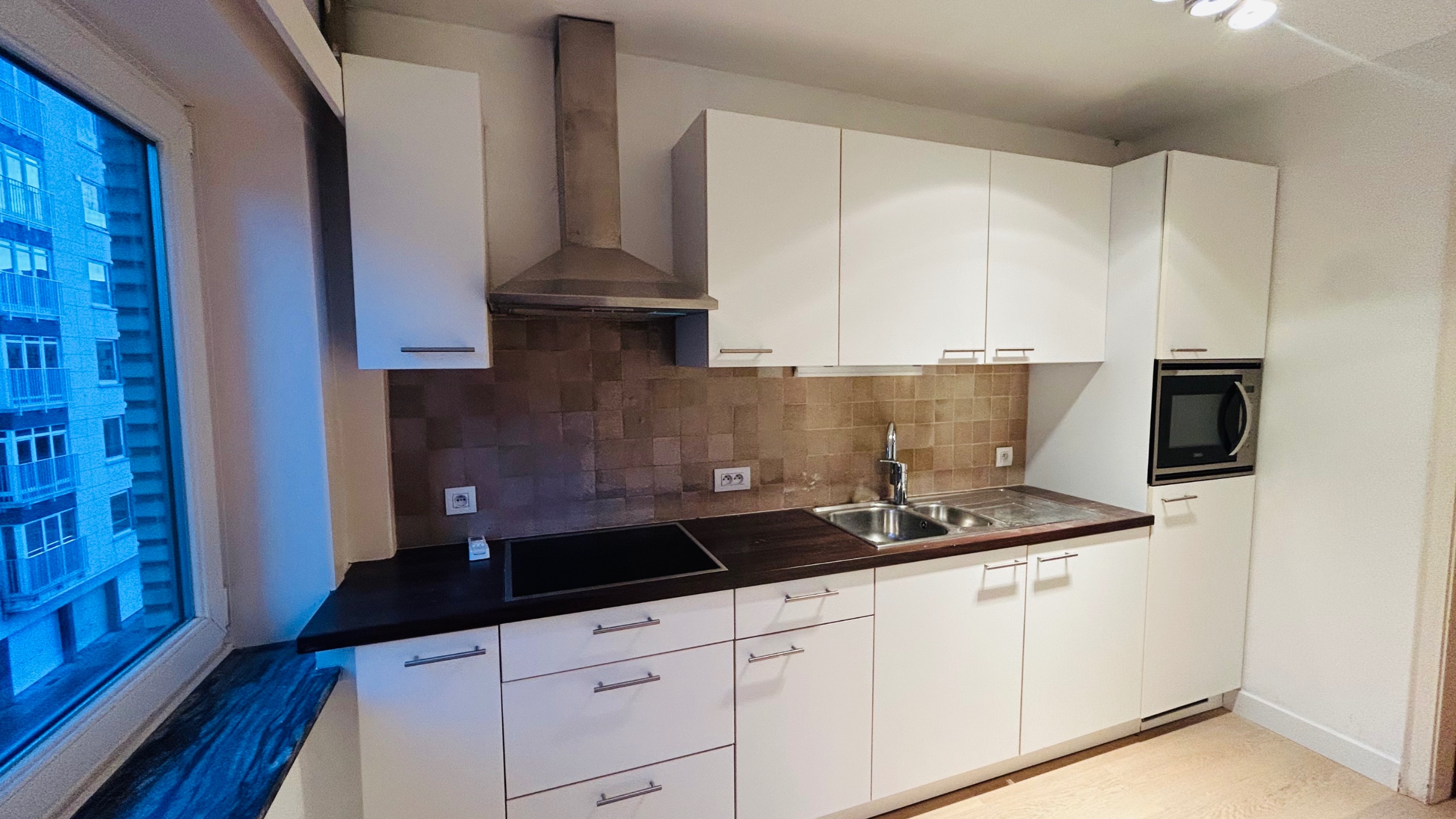 Ruim appartement met 2 slaapkamers op een centrale ligging te Gent - foto 4