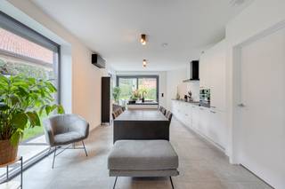 Vous cherchez une maison prête à emménager avec 3 chambres, située au centre de Lede ? Ne cherchez plus ! Cette maison neuve de 2022 avec...