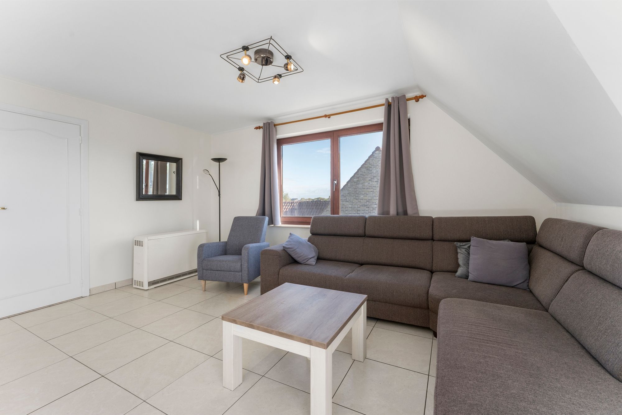 Instapklaar en lichtrijk appartement met 2 slaapkamers te Blankenberge - foto 5