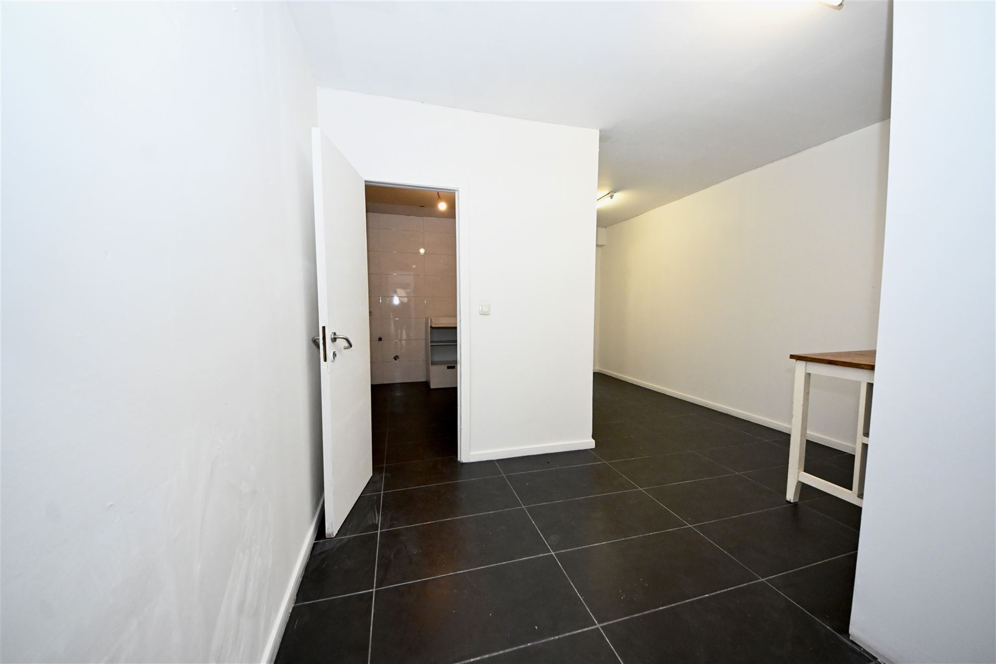 Handelsruimte met duplex appartement en tuin. - foto 5