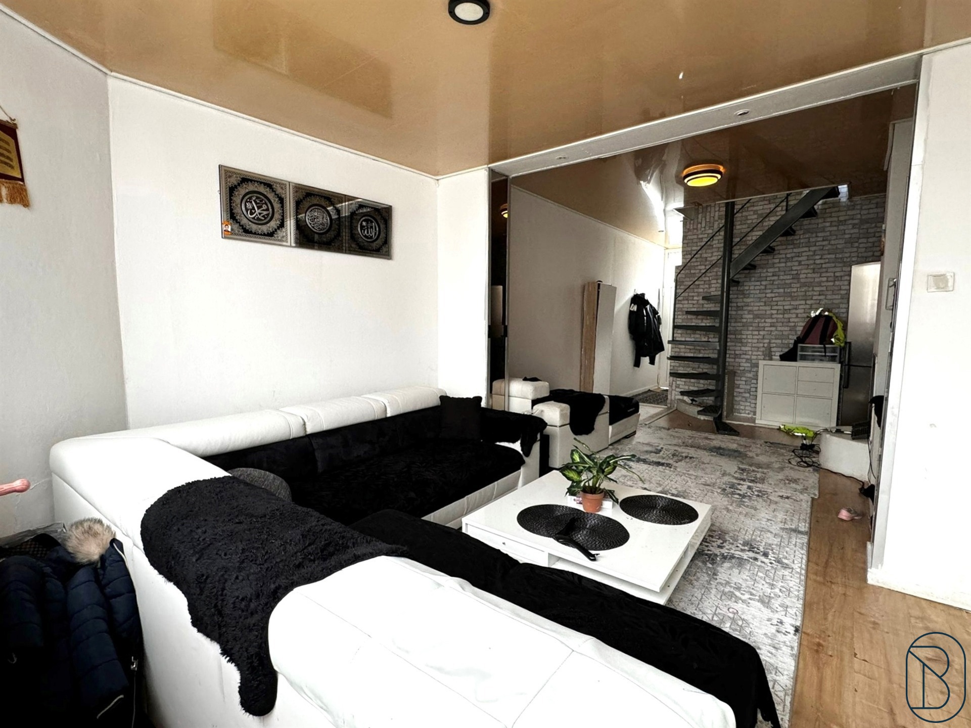 Ideale INVESTERING: woning met TUINTJE en 3 SLK! GOED EPC! - foto 4