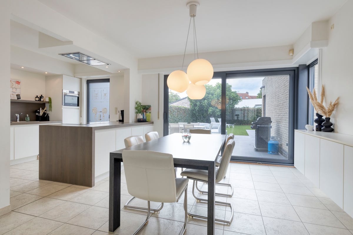 Charmant huis (EPC B) met tuin en 4 slaapkamers te Wijnegem! - foto 5